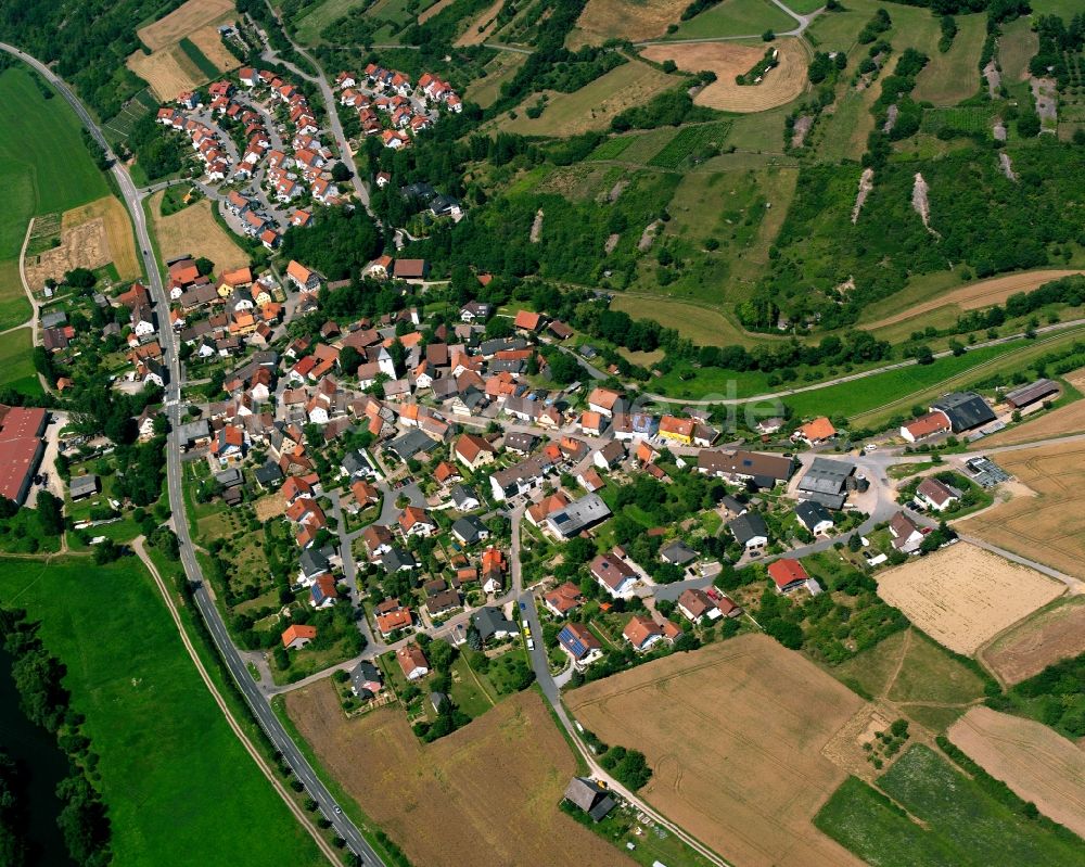 Luftbild Ruchsen - Dorfkern am Feldrand in Ruchsen im Bundesland Baden-Württemberg, Deutschland
