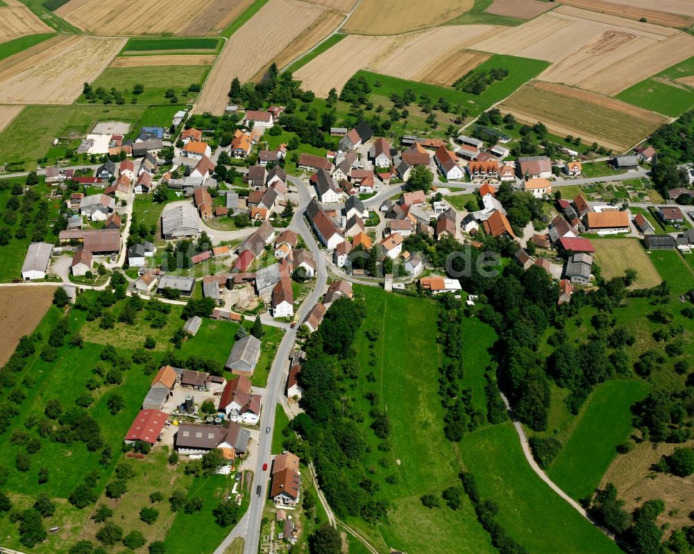 Luftaufnahme Rulfingen - Dorfkern am Feldrand in Rulfingen im Bundesland Baden-Württemberg, Deutschland