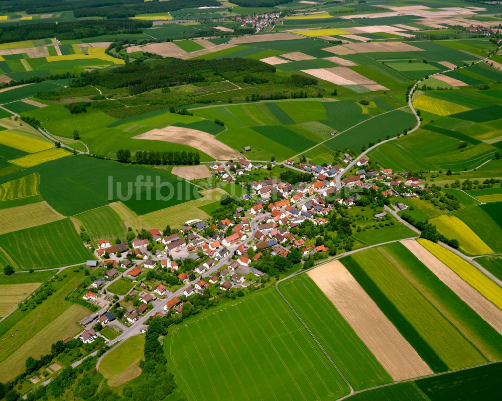 Luftbild Rupertshofen - Dorfkern am Feldrand in Rupertshofen im Bundesland Baden-Württemberg, Deutschland