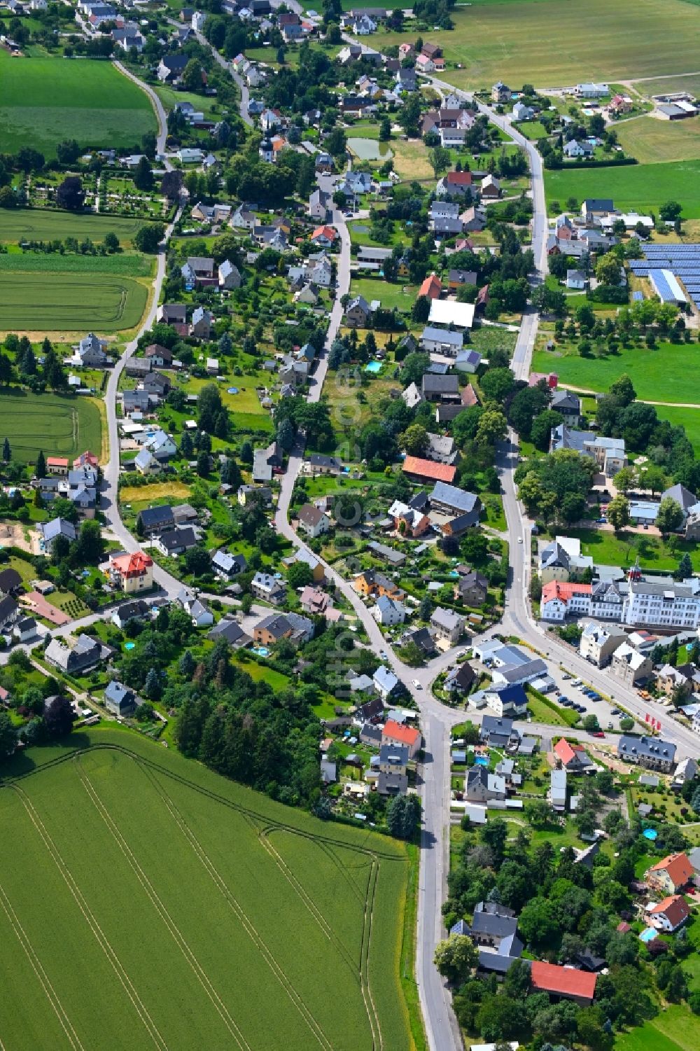 Luftbild Rußdorf - Dorfkern am Feldrand in Rußdorf im Bundesland Sachsen, Deutschland
