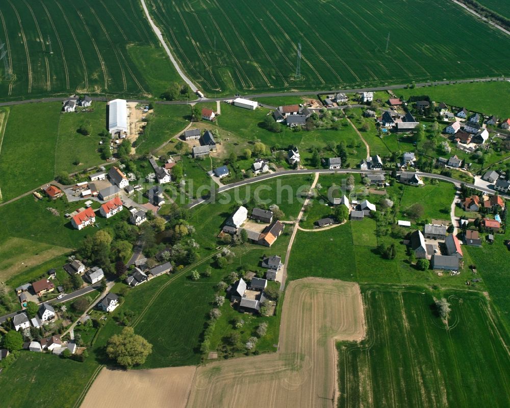 Luftbild Seifersbach - Dorfkern am Feldrand in Seifersbach im Bundesland Sachsen, Deutschland