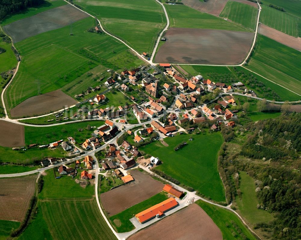 Luftaufnahme Sondernohe - Dorfkern am Feldrand in Sondernohe im Bundesland Bayern, Deutschland