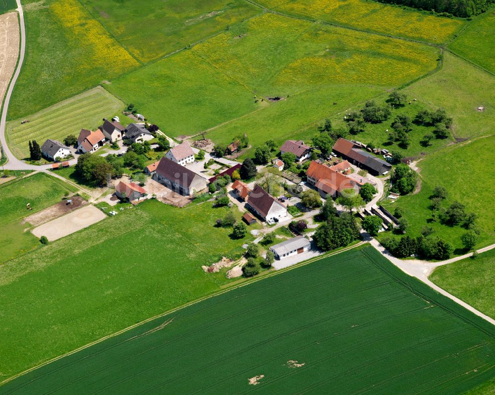 Luftbild Stafflangen - Dorfkern am Feldrand in Stafflangen im Bundesland Baden-Württemberg, Deutschland