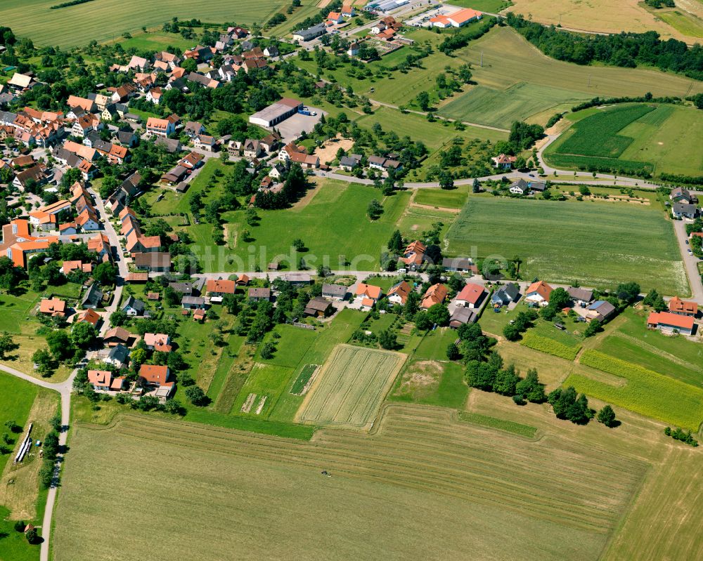 Luftbild Starzach - Dorfkern am Feldrand in Starzach im Bundesland Baden-Württemberg, Deutschland