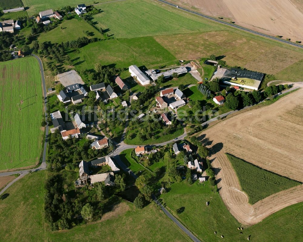 Luftbild Städten - Dorfkern am Feldrand in Städten im Bundesland Sachsen, Deutschland