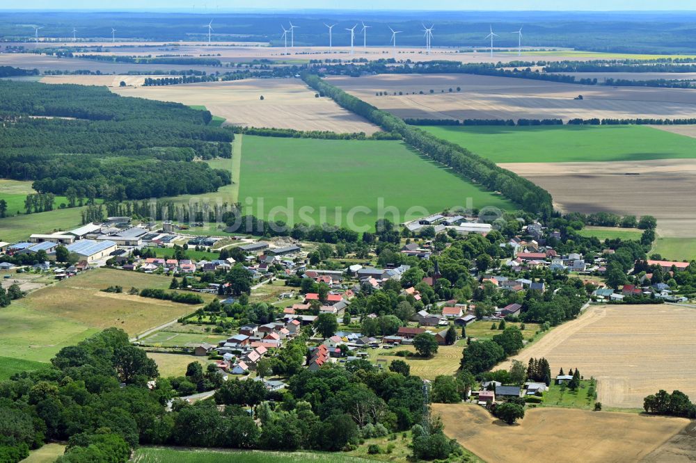 Luftbild Tempelfelde - Dorfkern am Feldrand in Tempelfelde im Bundesland Brandenburg, Deutschland