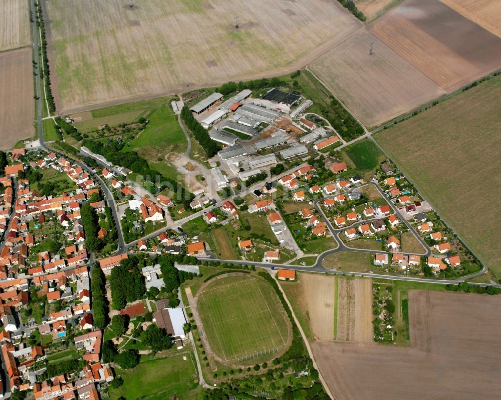 Luftbild Thamsbrück - Dorfkern am Feldrand in Thamsbrück im Bundesland Thüringen, Deutschland