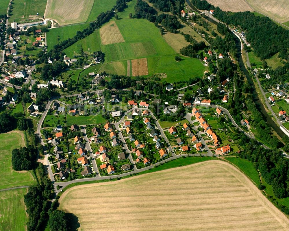 Luftbild Tuttendorf - Dorfkern am Feldrand in Tuttendorf im Bundesland Sachsen, Deutschland