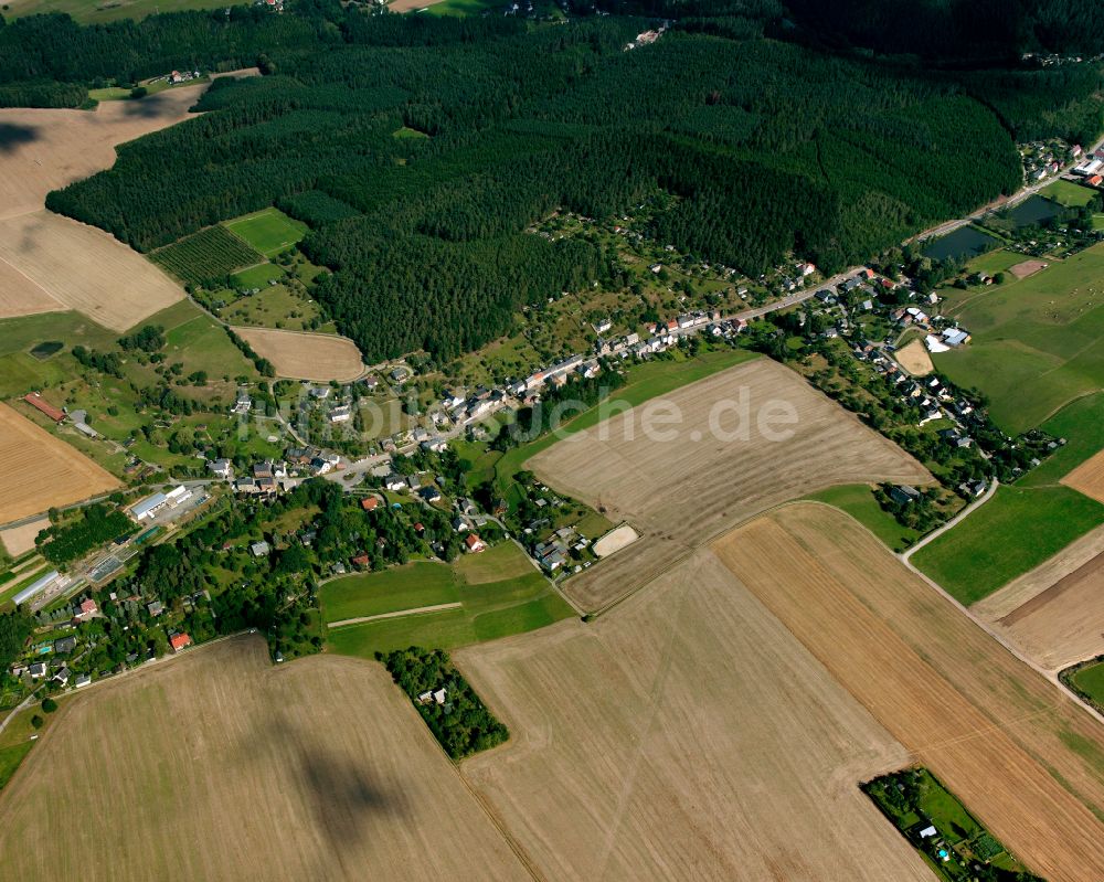Luftbild Untergrochlitz - Dorfkern am Feldrand in Untergrochlitz im Bundesland Thüringen, Deutschland