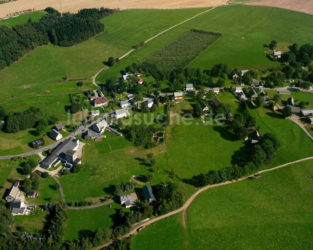 Luftbild Voigtsdorf - Dorfkern am Feldrand in Voigtsdorf im Bundesland Sachsen, Deutschland