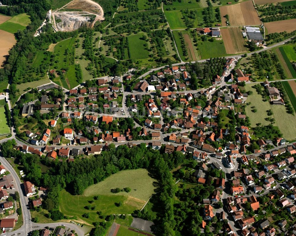 Luftaufnahme Weiler zum Stein - Dorfkern am Feldrand in Weiler zum Stein im Bundesland Baden-Württemberg, Deutschland