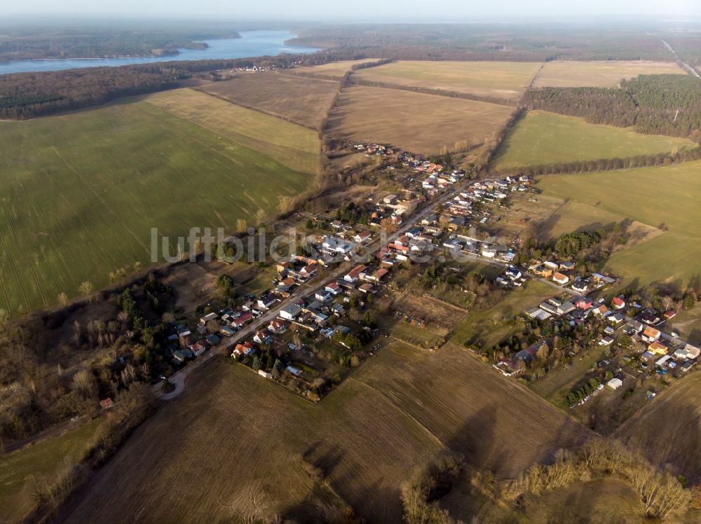 Werbellin von oben - Dorfkern am Feldrand in Werbellin im Bundesland Brandenburg, Deutschland