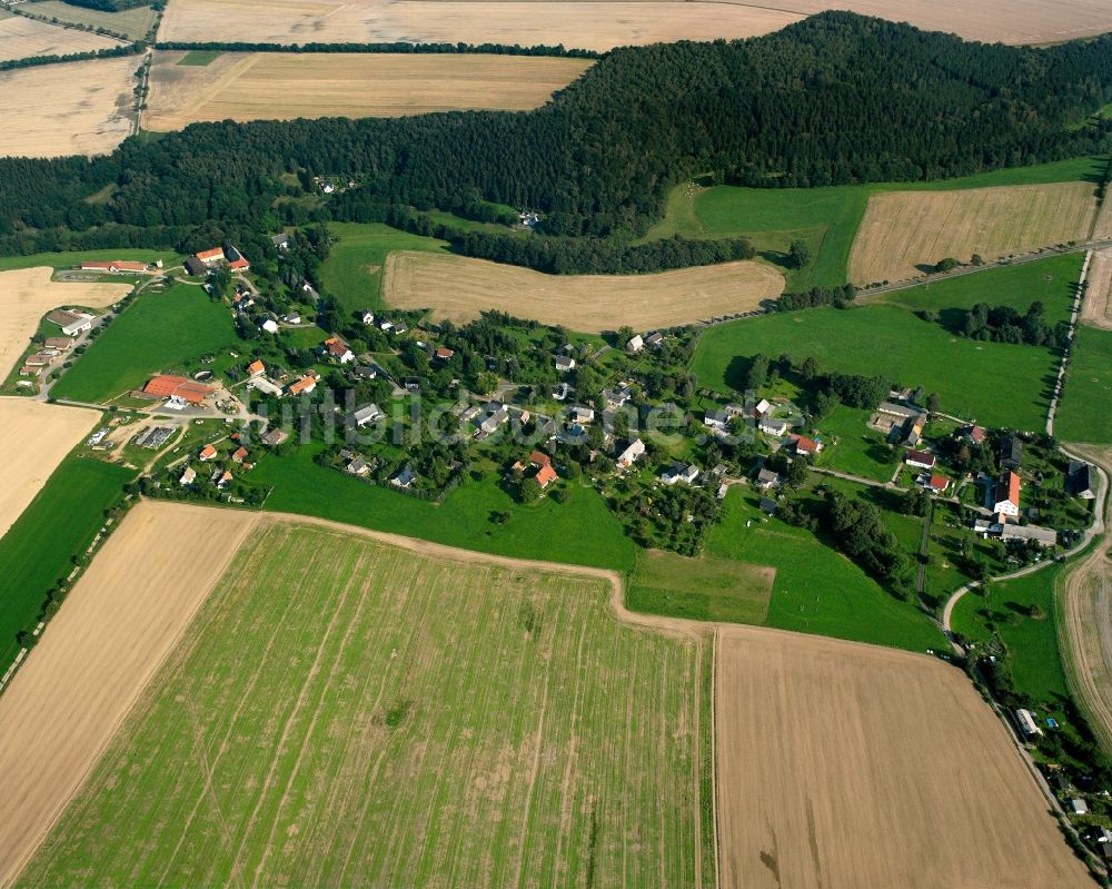 Wingendorf von oben - Dorfkern am Feldrand in Wingendorf im Bundesland Sachsen, Deutschland