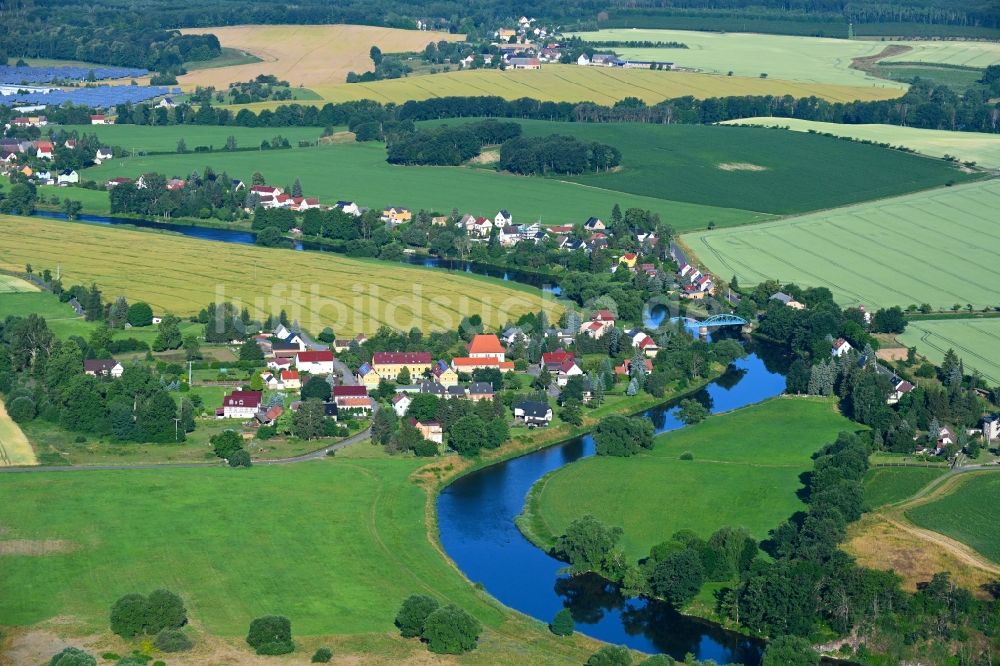 Luftbild Altleisnig - Dorfkern an den Fluss- Uferbereichen der Freiberger Mulde in Altleisnig im Bundesland Sachsen, Deutschland