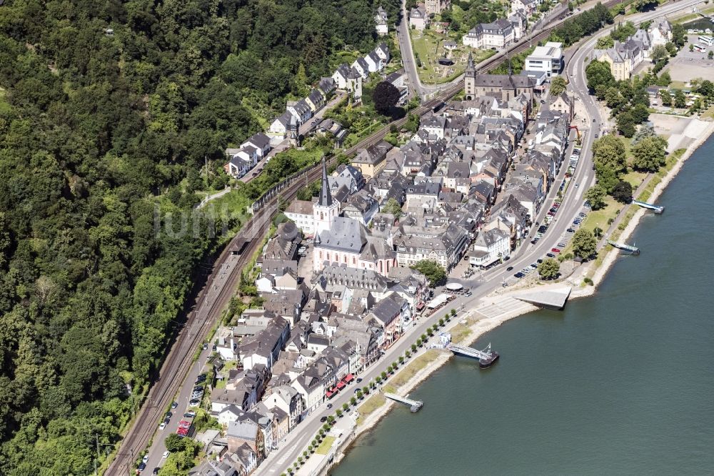 Luftbild Sankt Goar - Dorfkern an den Fluss- Uferbereichen des Rhein in Sankt Goar im Bundesland Rheinland-Pfalz, Deutschland