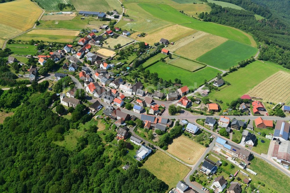 Jakobsberg von oben - Dorfkern in Jakobsberg im Bundesland Nordrhein-Westfalen, Deutschland