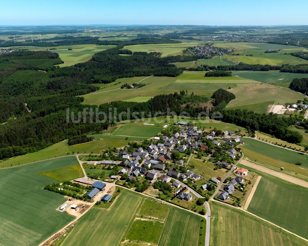 Luftbild Krastel, Bell (Hunsrück) - Dorfkern in Krastel, Bell (Hunsrück) im Bundesland Rheinland-Pfalz
