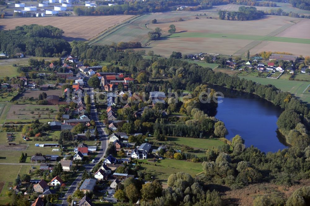 Krummensee aus der Vogelperspektive: Dorfkern in Krummensee im Bundesland Brandenburg