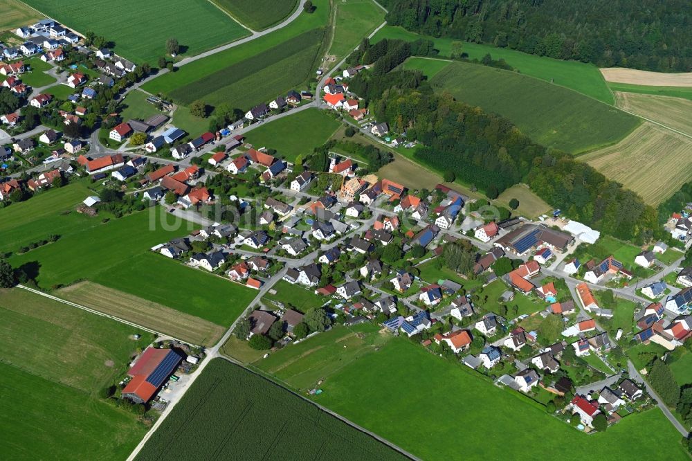 Lauterbrunn aus der Vogelperspektive: Dorfkern in Lauterbrunn im Bundesland Bayern, Deutschland