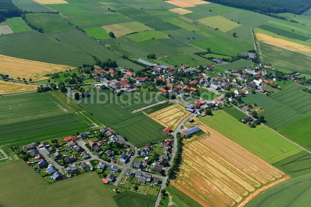 Löwen aus der Vogelperspektive: Dorfkern in Löwen im Bundesland Nordrhein-Westfalen, Deutschland