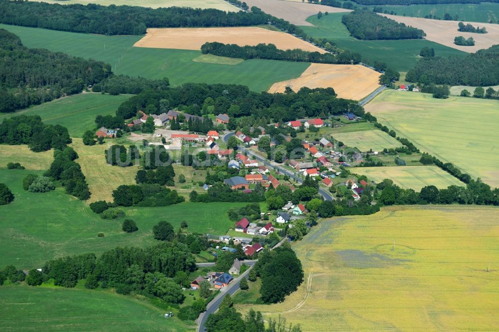 Luftaufnahme Mesendorf - Dorfkern in Mesendorf im Bundesland Brandenburg, Deutschland