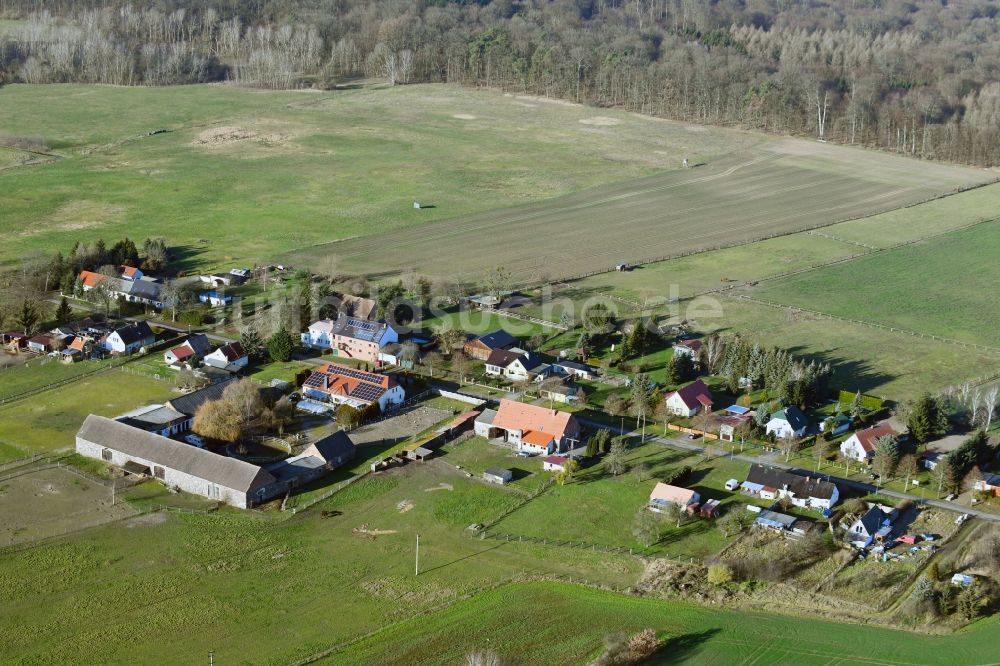 Neulüdersdorf von oben - Dorfkern in Neulüdersdorf im Bundesland Brandenburg, Deutschland