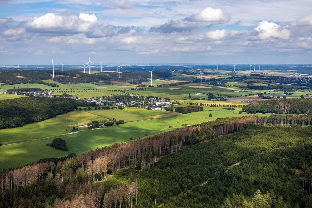 Luftbild Brilon - Dorfkern im Ortsteil Altenbüren in Brilon im Bundesland Nordrhein-Westfalen, Deutschland