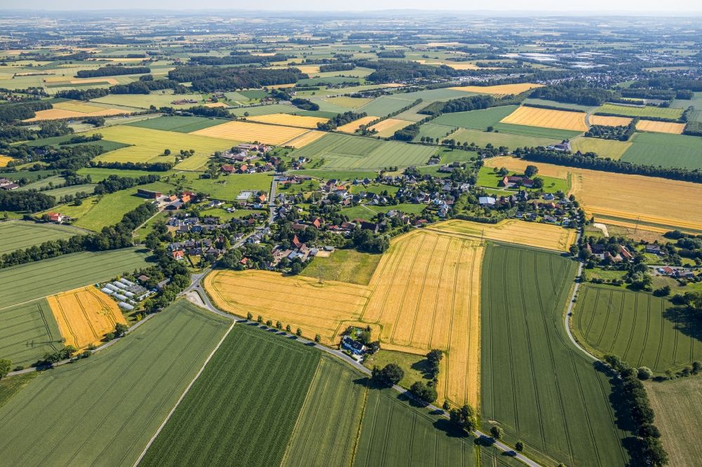 Luftbild Hamm - Dorfkern im Ortsteil Osttünnen in Hamm im Bundesland Nordrhein-Westfalen, Deutschland