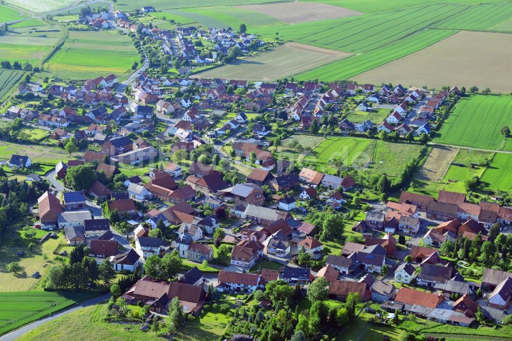 Luftbild Kalefeld Sebexen - Dorfkern vom Ortsteil Sebexen der Gemeinde Kalefeld im Bundesland Niedersachsen