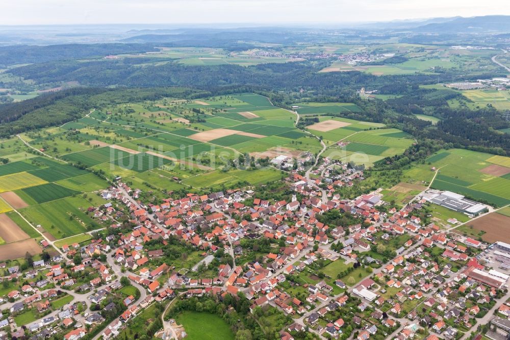 Ostdorf von oben - Dorfkern in Ostdorf im Bundesland Baden-Württemberg, Deutschland