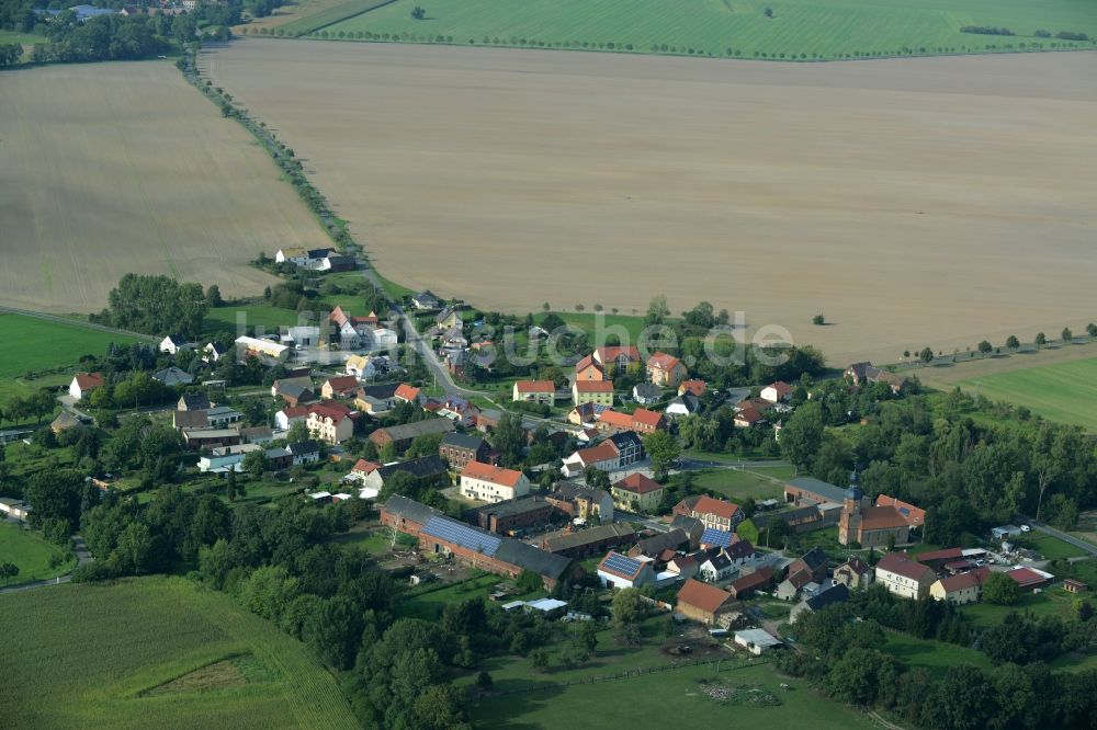 Rödgen von oben - Dorfkern von Rödgen im Bundesland Sachsen