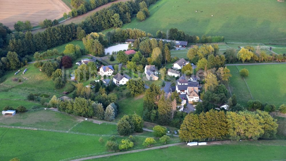 Schächer aus der Vogelperspektive: Dorfkern in Schächer im Bundesland Nordrhein-Westfalen, Deutschland