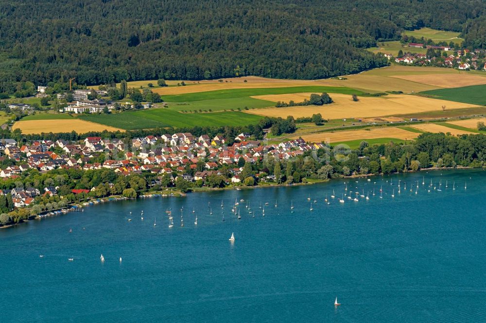 Luftaufnahme Allensbach - Dorfkern an den See- Uferbereichen des Untersee/Bodensee in Allensbach im Bundesland Baden-Württemberg, Deutschland