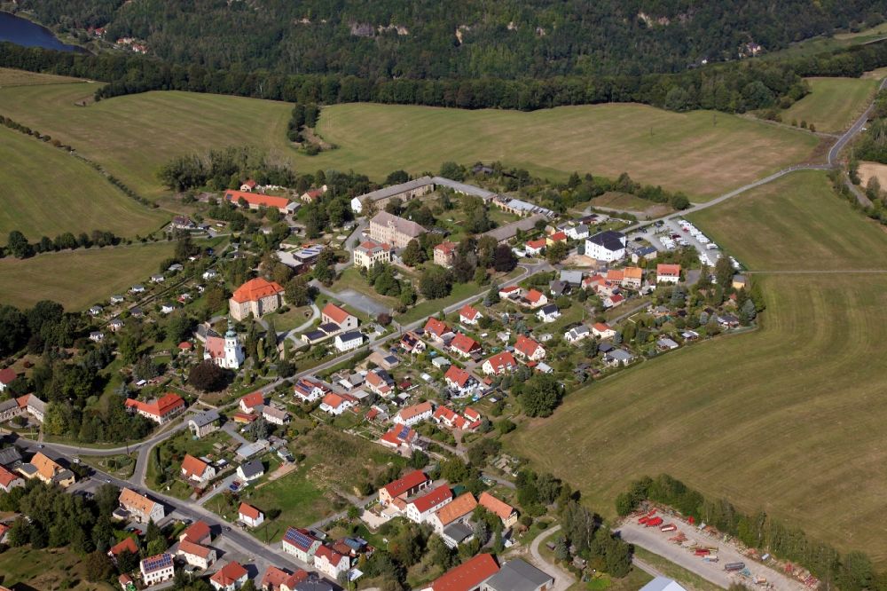 Luftaufnahme Struppen - Dorfkern in Struppen im Bundesland Sachsen, Deutschland