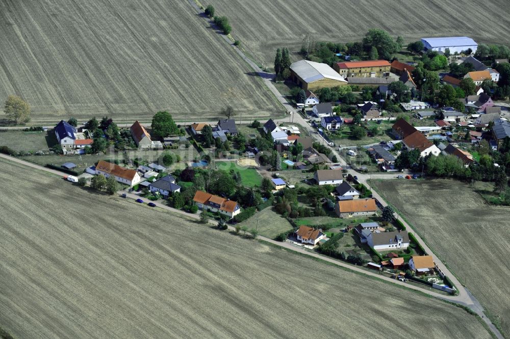Torna von oben - Dorfkern in Torna im Bundesland Sachsen-Anhalt, Deutschland