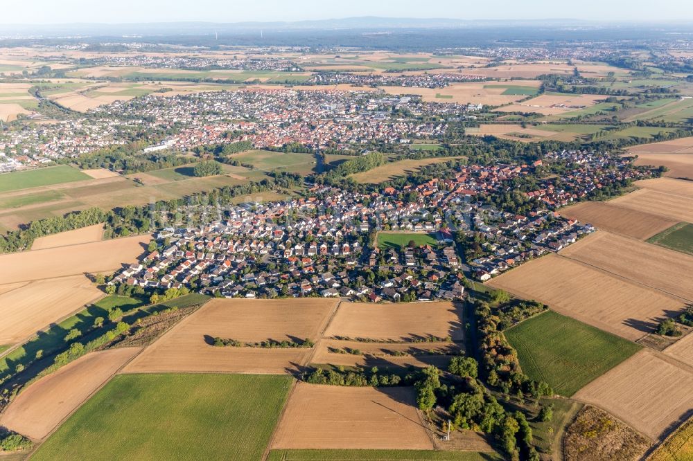 Ueberau aus der Vogelperspektive: Dorfkern in Ueberau im Bundesland Hessen, Deutschland