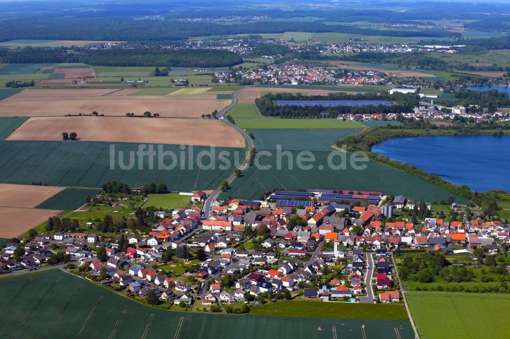 Utphe aus der Vogelperspektive: Dorfkern in Utphe im Bundesland Hessen, Deutschland