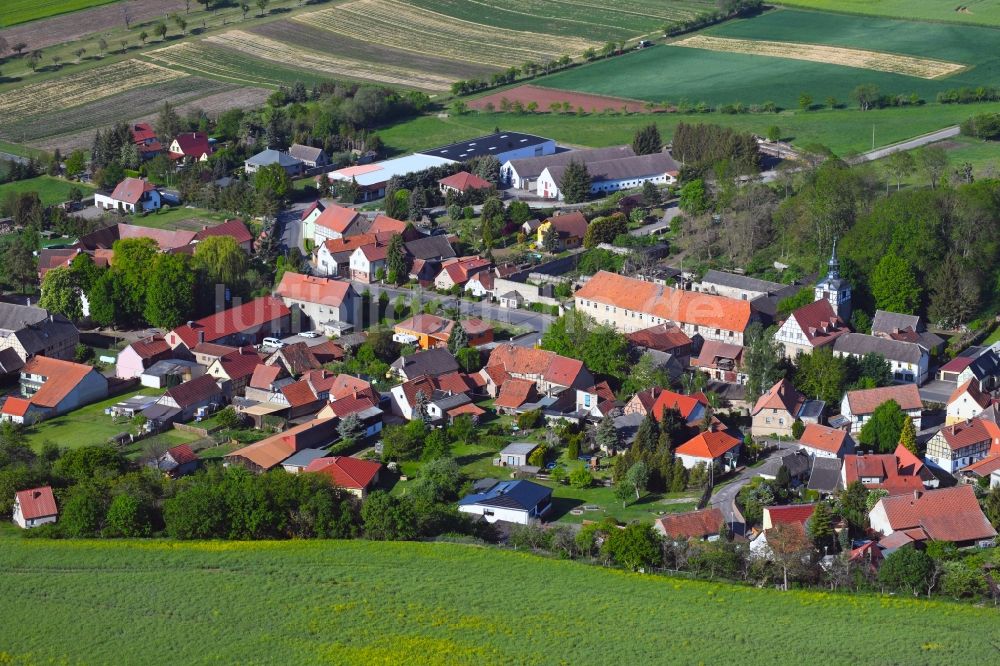 Wickerode von oben - Dorfkern in Wickerode im Bundesland Sachsen-Anhalt, Deutschland