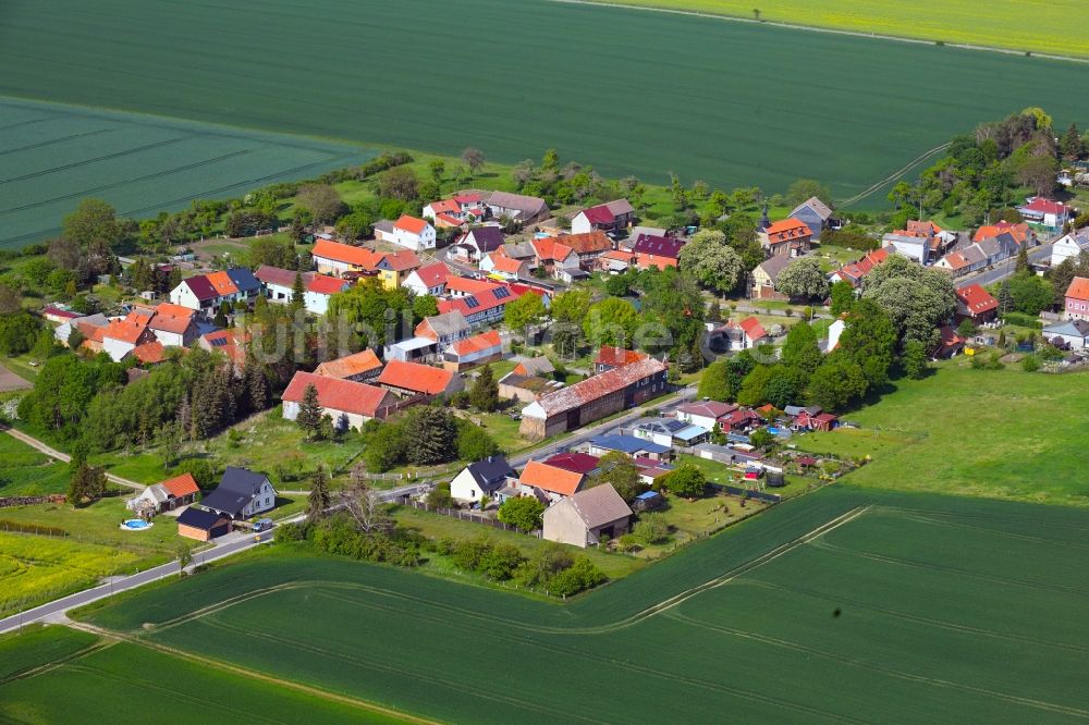 Wolferschwenda von oben - Dorfkern in Wolferschwenda im Bundesland Thüringen, Deutschland