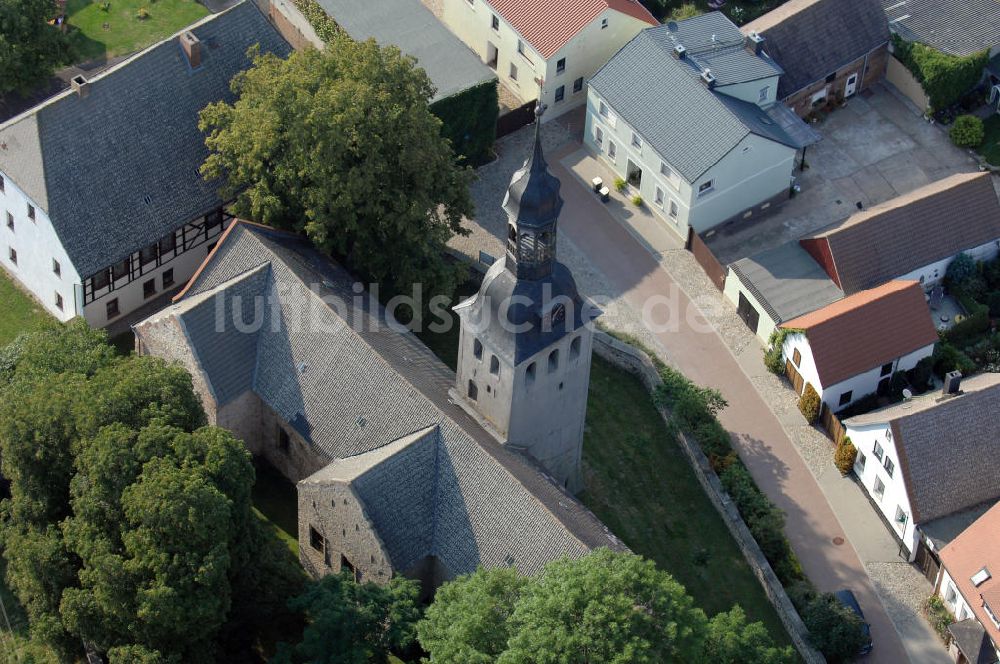 Luftaufnahme Leitzkau - Dorfkirche St. Petri in Leitzkau