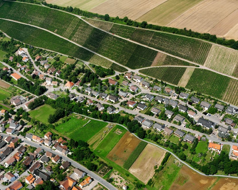 Luftbild Weiler - Dorfsiedlung am Weinbaugebiet in Weiler im Bundesland Baden-Württemberg, Deutschland