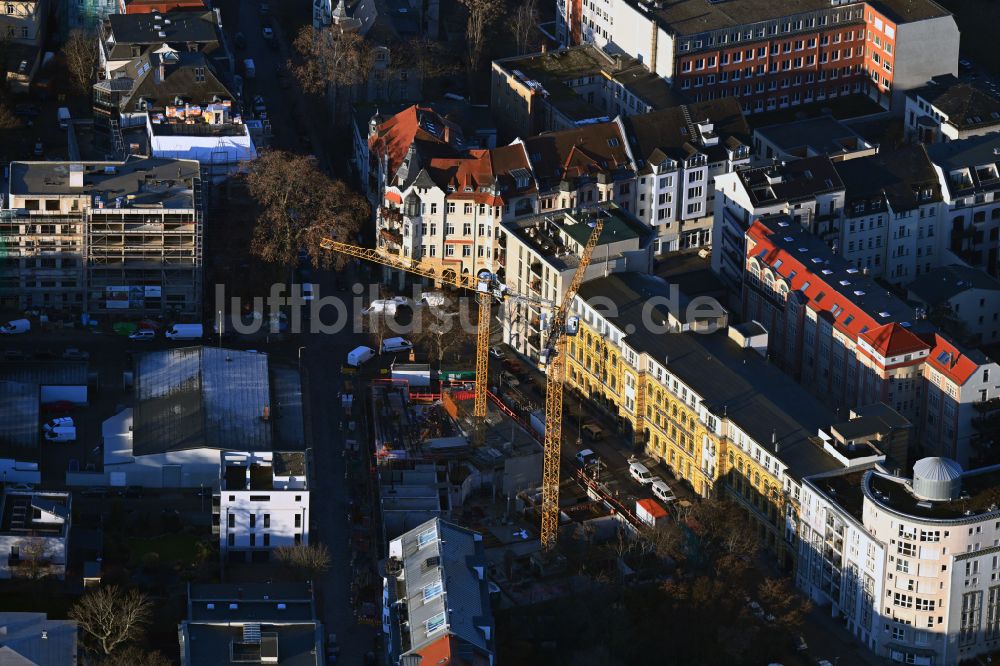 Luftaufnahme Leipzig - Eckhaus- Baustelle zum Neubau eines Wohn- und Geschäftshauses in Leipzig im Bundesland Sachsen, Deutschland