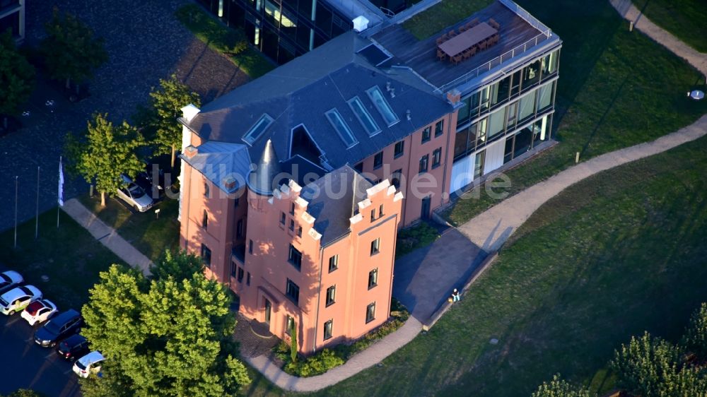 Luftbild Bonn - Ehemalige Direktorenvilla auf dem Gelände der ehemaligen Zementfabrik in Bonn im Bundesland Nordrhein-Westfalen, Deutschland