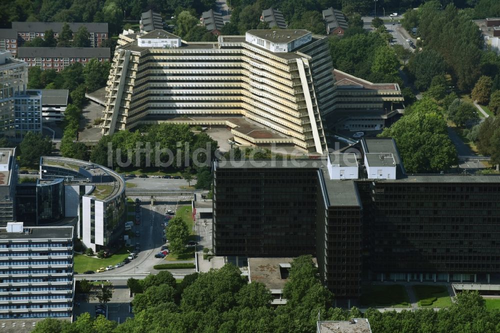 Luftbild Hamburg - Ehemaliges Bürogebäude Post-Pyramide in der City Nord im Stadtteil Winterhude in Hamburg