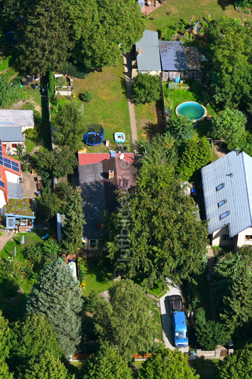 Luftbild Berlin - Einfamilienhäuser mit Gärten Bergedorfer Straße an der in Berlin, Deutschland