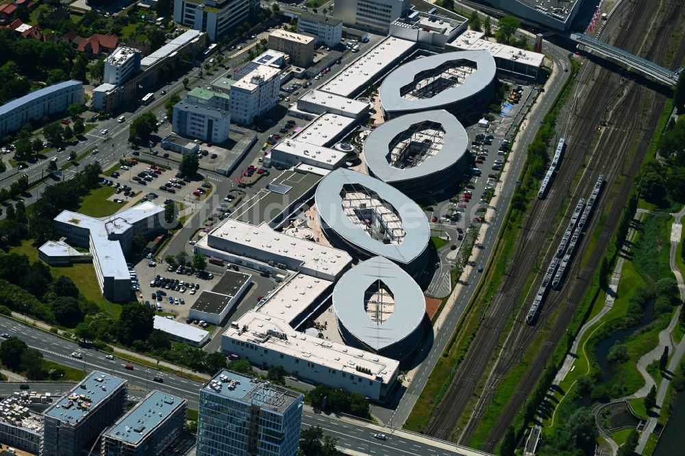Wolfsburg aus der Vogelperspektive: Einkaufs- Zentrum Designer Outlets in Wolfsburg im Bundesland Niedersachsen, Deutschland