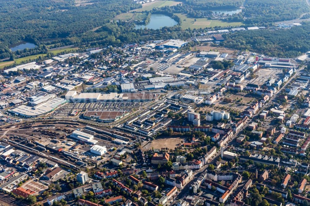 Luftaufnahme Hanau - Einkaufs- Zentrum Fachmarktzentrum Kinzigbogen in Hanau im Bundesland Hessen, Deutschland