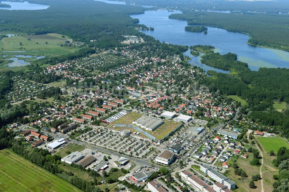 Luftaufnahme Gosen-Neu Zittau - Einkaufs- Zentrum Müggelpark Gosen in Gosen-Neu Zittau im Bundesland Brandenburg, Deutschland