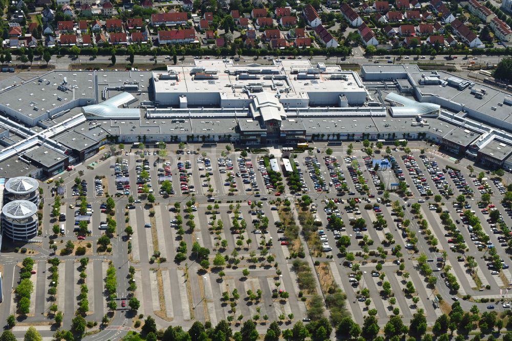 Leipzig von oben - Einkaufs- Zentrum Paunsdorf Center in Leipzig im Bundesland Sachsen, Deutschland