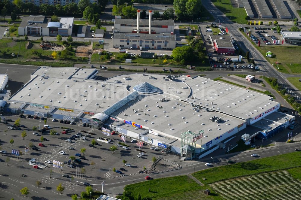 Luftbild Riesa - Einkaufs- Zentrum RIESAPARK in Riesa im Bundesland Sachsen, Deutschland